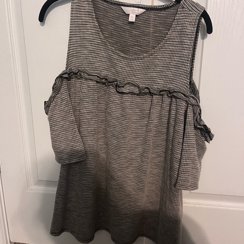 Women's Black and White Checkered Cold Shoulder Top